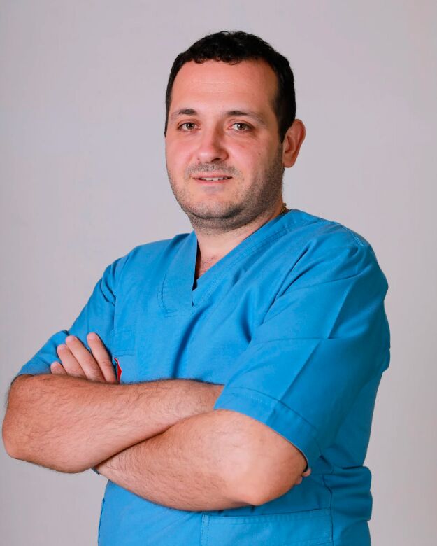 doktor flebolog Νικόλαος Μπακας
